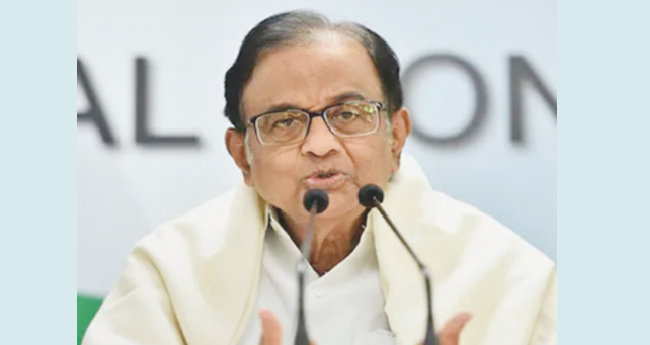 മുംബൈ ഭീകരാക്രമണം; പ്രതികാരനടപടി ഉപേക്ഷിച്ചത് ആഗോള  സമ്മർദത്തെത്തുടർന്ന്: ചിദംബരം