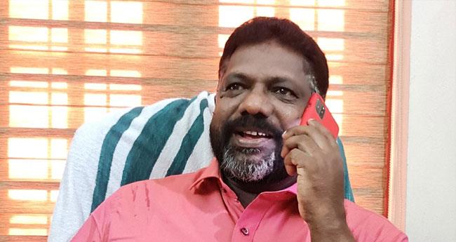 സ്പോ​ട്ട് ബു​ക്കിം​ഗ് നി​ർ​ത്തി​വ​ച്ച തീ​രു​മാ​നം പു​നഃ​പ​രി​ശോ​ധി​ക്ക​ണ​മെ​ന്ന് ഡെ​പ്യൂ​ട്ടി സ്പീ​ക്ക​ർ