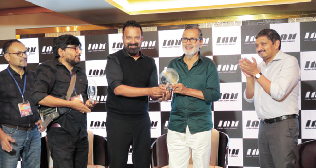 കൊ​ച്ചൗ​സേ​പ്പ്  ചി​റ്റി​ല​പ്പിള്ളി​ക്കും  ന​വാ​സ് മീ​രാ​നും  പു​ര​സ്കാ​രം