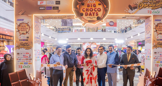 ലു​ലു​ മാ​ളി​ല്‍  ബി​ഗ് ചോ​ക്കോ ഡേ