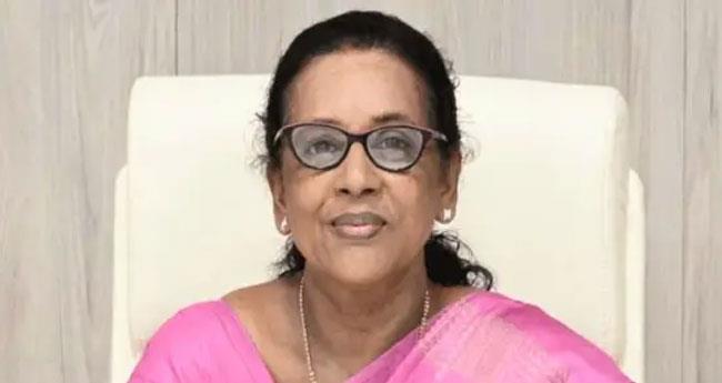 വി​സി - ര​ജി​സ്ട്രാ​ർ പോ​ര് മു​റു​കു​ന്നു; സി​സ തോ​മ​സ് റി​പ്പോ​ർ​ട്ട് തേ​ടി