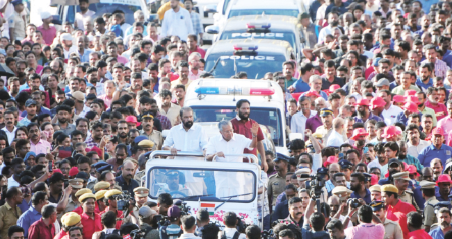 എ​ല്ലാ​വ​രും വി​ക​സ​ന​ത്തി​ന്‍റെ സ്വാ​ദ്  അ​നു​ഭ​വി​ക്ക​ണം: മു​ഖ്യ​മ​ന്ത്രി