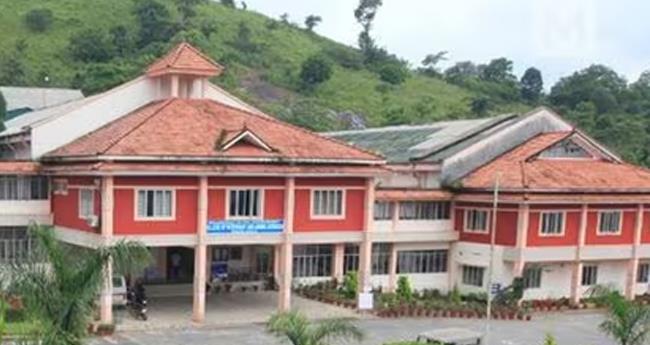 സി​ദ്ധാ​ര്‍​ഥ​നെ ആ​ക്ര​മി​ച്ച  വി​ദ്യാ​ര്‍​ഥി​ക​ള്‍​ക്ക് പ​ഠ​ന​വി​ല​ക്ക്