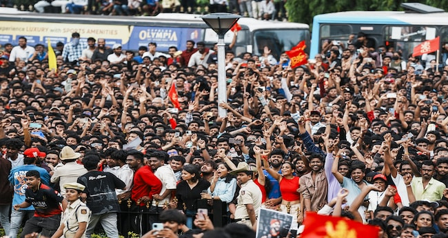 ഉറങ്ങാത്ത ആഘോഷരാവിൽ ഉണരാത്ത ദുരന്തം