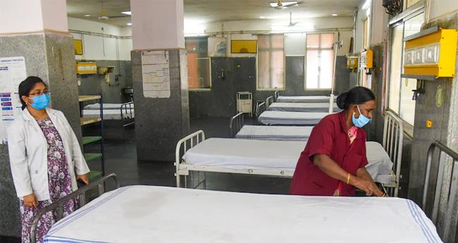 ഇ​ന്ത്യ​യി​ൽ കോ​വി​ഡ് കേ​സു​ക​ൾ 6000 ക​ട​ന്നു; സം​സ്ഥാ​ന​ങ്ങ​ൾ ജാ​ഗ്ര​ത​യി​ൽ