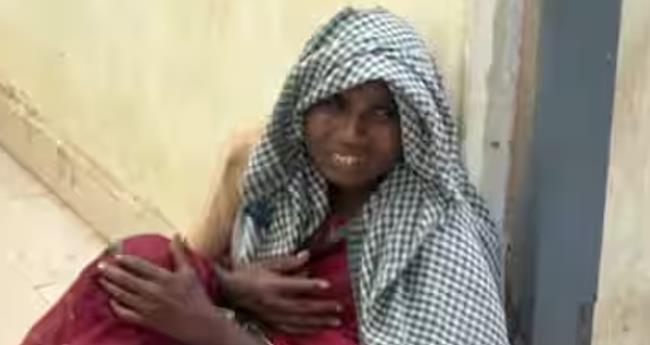 കാ​ണാ​താ​യ മൂ​ന്ന് വ​യ​സു​കാ​രി​യെ ക​ണ്ടെ​ത്തി; നാ​ടോ​ടി സ്ത്രീ ​അ​റ​സ്റ്റി​ൽ