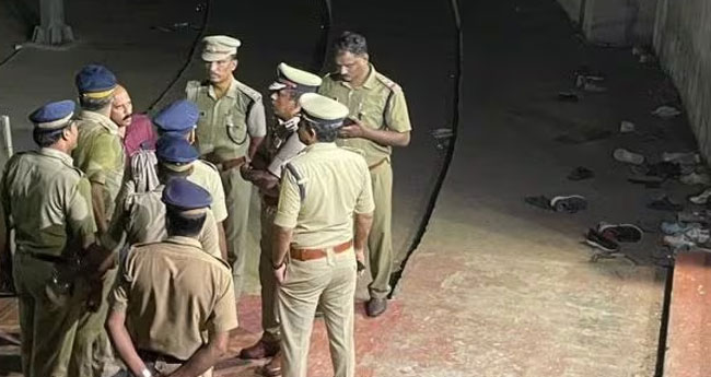 പോ​ലീ​സി​നെ അ​റി​യി​ച്ചി​ല്ല: ഡി​സി​പി; വാ​​​ക്കാ​​​ല്‍ അ​​​റി​​​യി​​​ച്ചി​​​രു​​​ന്നെ​​​ന്ന് വി​​സി