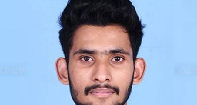 സ്വ​കാ​ര്യ ബ​സും ബൈ​ക്കും കൂ​ട്ടി​യി​ടി​ച്ചു; കോ​ള​ജ് വി​ദ്യാ​ർ​ഥി​ക്ക് ദാ​രു​ണാ​ന്ത്യം