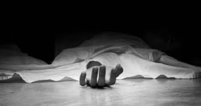 ദ​മ്പ​തി​ക​ൾ മ​രി​ച്ച നി​ല​യി​ൽ; പോ​ലീ​സ് അ​ന്വേ​ഷ​ണം ആ​രം​ഭി​ച്ചു