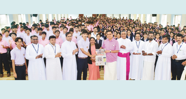 സ്കൂളുകളിൽ പത്രവായനയ്ക്ക് പ്രാധാന‍്യം നൽകണം: സ്പീ​ക്ക​ർ എ.​എ​ൻ. ഷം​സീ​ർ