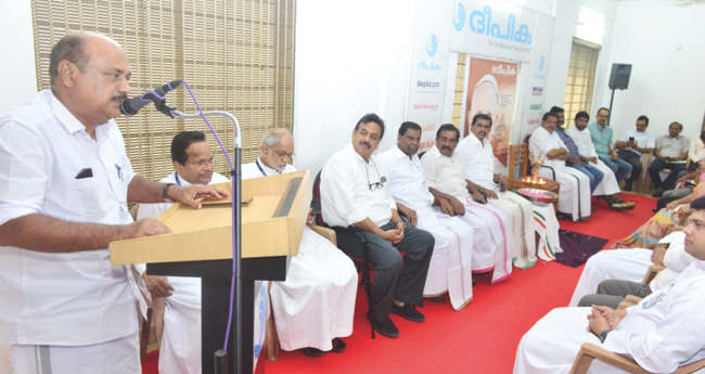 ഫ്രാൻസിസ് മാർപാപ്പയെ അനുസ്മരിച്ച് ദീപിക
