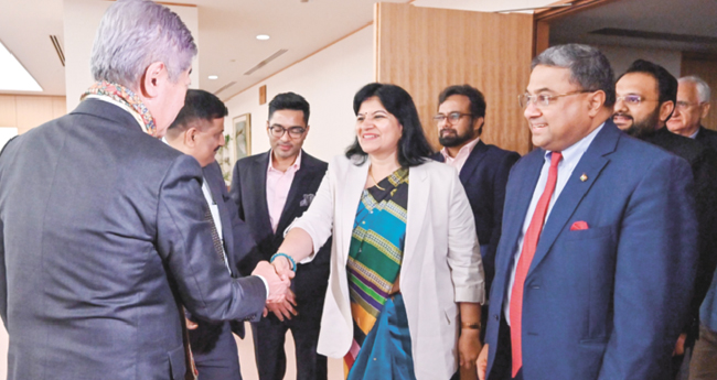 പ്രതിനിധിസംഘങ്ങൾ യുഎഇയിലും ജപ്പാനിലും സുപ്രധാന കൂടിക്കാഴ്ചകൾ നടത്തി