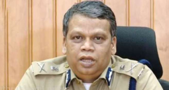 നി​യ​ന്ത്ര​ണ​ങ്ങ​ൾ ക​ർ​ശ​ന​മാ​യി ന​ട​പ്പാ​ക്കു​ം: ഡി​ജി​പി