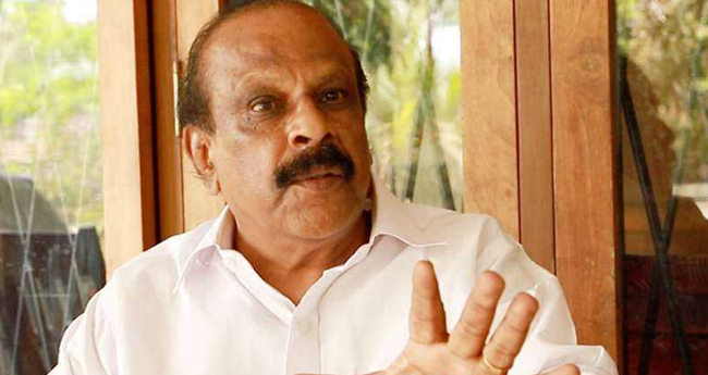 കേ​ര​ള ജ​ന​ത​യോ​ട് കോ​ടി​യേ​രി മാ​പ്പു പ​റ​യ​ണം: കെ.​പി.​ ധ​ന​പാ​ല​ന്‍