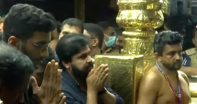 ദി​ലീ​പി​ന്‍റെ ശ​ബ​രി​മ​ല സ​ന്ദ​ർ​ശ​നം; സി​സി​ടി​വി ദൃ​ശ്യ​ങ്ങ​ൾ ഹൈ​ക്കോ​ട​തി​യി​ൽ ഹാ​ജ​രാ​ക്കി