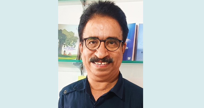 പ്ര​ഥ​മ രാ​ക്ക​വി​ത​ക്കൂ​ട്ടം  ക​വി​താ പു​ര​സ്കാ​രത്തിന്  ദി​വാ​ക​ര​ൻ വി​ഷ്ണു​മം​ഗ​ലം അർഹനായി