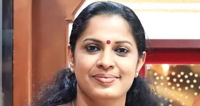 പി.​പി.​ദി​വ്യ​യ്ക്കെ​തി​രാ​യ വി​ജി​ല​ൻ​സ് അ​ന്വേ​ഷ​ണം; സ​ര്‍​ക്കാ​രി​ന് നി​ര്‍​ദേ​ശ​വു​മാ​യി ഹൈ​ക്കോ​ട​തി