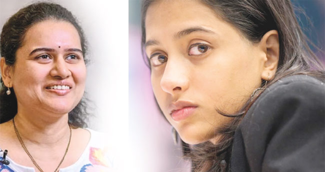 ചരിത്രം...ഫി​ഡെ വ​നി​താ  ലോ​ക​ക​പ്പി​ല്‍  ഇ​ന്ത്യ​ന്‍ ഫൈ​ന​ല്‍  കൊ​നേ​രു ഹം​പി​ ദി​വ്യ​ ദേശ്മുഖിനെ ഫൈനലിൽ നേരിടും