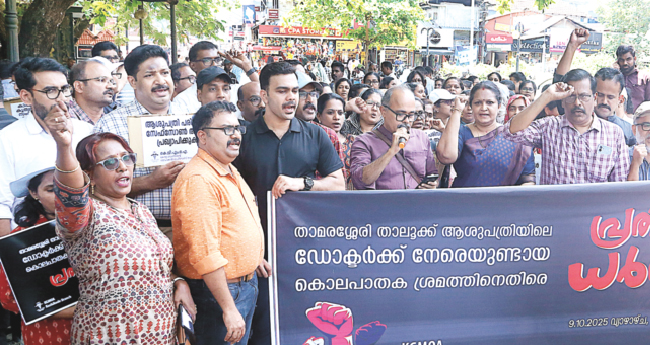 ഡോ​ക്‌ടറു​ടെ ആ​രോ​ഗ്യ​നി​ല​യി​ല്‍ പു​രോ​ഗ​തി; റൂ​മി​ലേ​ക്ക് മാ​റ്റി