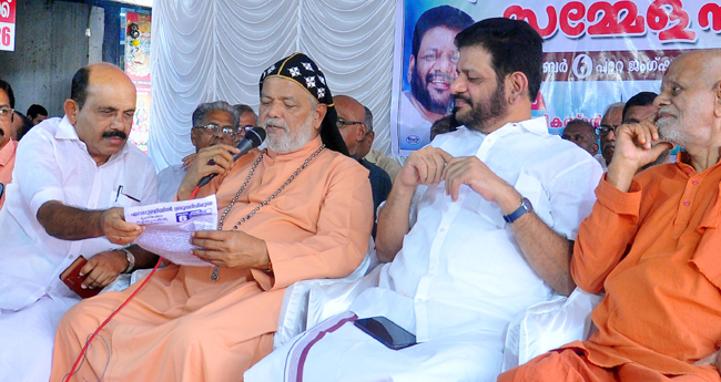 ബ്രൂ​വ​റി കൊ​ണ്ടു​വ​രു​ന്ന​തു തെ​ര​ഞ്ഞെ​ടു​പ്പു​ഫ​ണ്ടി​ൽ  കോ​ടി​ക​ൾ എ​ത്തി​ക്കാ​ൻ: വി.​കെ. ശ്രീ​ക​ണ്ഠ​ൻ എം​പി