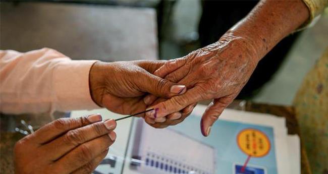 നി​ല​മ്പൂ​രി​ൽ ലൈ​ന​പ്പാ​യി; മ​ത്സ​ര​രം​ഗ​ത്ത് 10 പേ​ർ