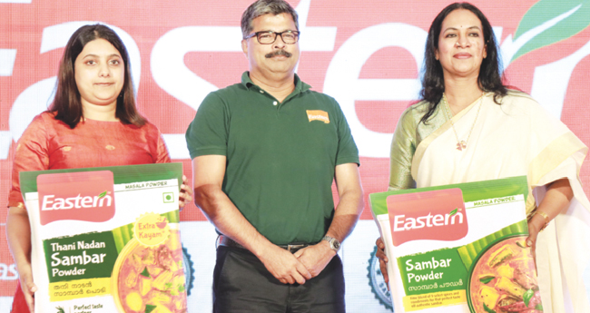 ഈ​സ്റ്റേ​ൺ ത​നി നാ​ട​ൻ സാ​മ്പാ​ർ വി​പ​ണി​യി​ൽ
