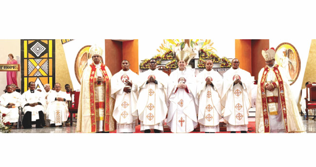സി​എം​ഐ സ​ഭ​യ്ക്ക് കെ​നി​യ​യി​ൽ​നി​ന്നു  നാ​ലു പു​തി​യ വൈ​ദി​ക​ർ