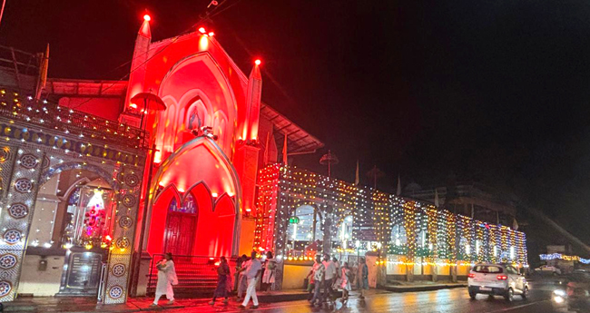 വി​ശു​ദ്ധ എ​വു​പ്രാ​സ്യ​മ്മ​യു​ടെ തി​രു​നാ​ൾ നാ​ളെ