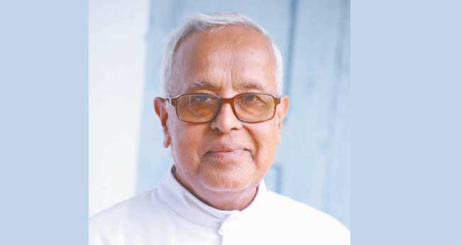 മദർ തെരേസയെ ഒടുവിൽ  കുന്പസാരിപ്പിച്ച ഫാ. ചെറിയാൻ  കാര്യാങ്കൽ ഓർമയായി