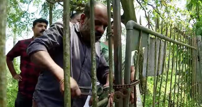 ടൗ​ണ്‍​ഷി​പ്പ്; എ​ല്‍​സ്റ്റ​ണ്‍ എ​സ്റ്റേ​റ്റി​ലെ ഫാ​ക്ട​റി​യും കെ​ട്ടി​ട​ങ്ങ​ളും സ​ർ​ക്കാ​ർ ഏ​റ്റെ​ടു​ത്തു