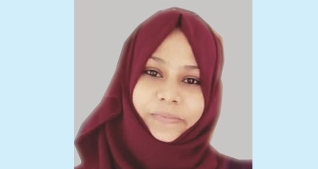 പു​ഴ​യി​ൽ വീ​ണ സ​ഹോ​ദ​രി​യെ ര​ക്ഷി​ക്കുന്നതിനിടെ  കോ​ള​ജ് വി​ദ്യാ​ർ​ഥി​നി മു​ങ്ങി മ​രി​ച്ചു