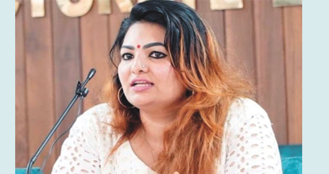 സാ​ന്ദ്രാ തോ​മ​സി​നെ​തി​രേ നി​യ​മ​ന​ട​പ​ടി​യു​മാ​യി ഫെ​ഫ്ക