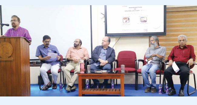 ഇ​​​സ്ര​​​യേ​​​ല്‍-​​​പ​​​ല​​​സ്തീ​​​ന്‍ സം​​​ഘ​​​ര്‍ഷ​​​ത്തി​​​ന്  സൈ​​​നി​​​കേ​​​ത​​​ര  പ​​​രി​​​ഹാ​​​രം തേ​​​ട​​​ണം:  പ്ര​​​ഫ. ബ​​​ര്‍ണാ​​​ഡ് ഹെ​​​ക്ക​​​ല്‍