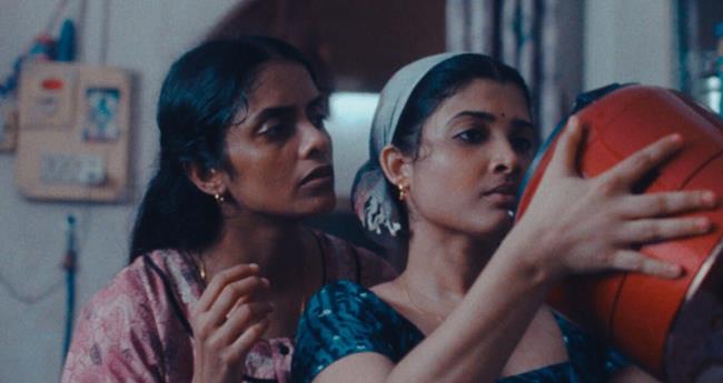 കാ​നി​ൽ ഇ​ന്ത്യ​ൻ നേ​ട്ടം;  ‘ഓ​ള്‍ വി ​ഇ​മാ​ജി​ന്‍ ആ​സ് ലൈ​റ്റ്’​ന് ഗ്രാ​ന്‍ പ്രീ ​പു​ര​സ്‌​കാ​രം
