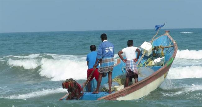 ശ്രീ​ല​ങ്ക​ൻ നാ​വി​ക​സേ​ന​യു​ടെ ആ​ക്ര​മ​ണം; മ​ത്സ്യ​ത്തൊ​ഴി​ലാ​ളി​ക്ക് പ​രി​ക്ക്