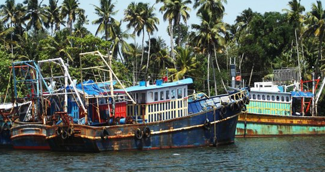 മ​ത്സ്യ​ത്തൊ​ഴി​ലാ​ളി​ക​ളു​ടെ സു​ര​ക്ഷയ്ക്ക് ഹോ​ളോ​ഗ്രാം ര​ജി​സ്ട്രേ​ഷ​ൻ