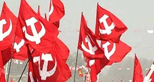 സി​പി​എം പി​ബി​യി​ൽ ധാ​ര​ണ; സീ​താ​റാം യെ​ച്ചൂ​രി​ക്ക് പ​ക​ര​ക്കാ​ര​ൻ ഉ​ട​നി​ല്ല