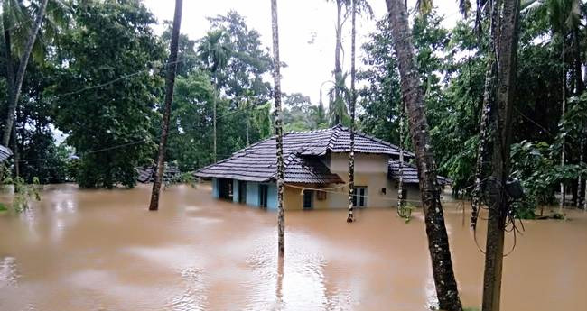 പ്ര​ള​യ ദു​രി​താ​ശ്വാ​സം: കേ​ന്ദ്ര​വാ​ദം ത​ള്ളി കേ​ര​ളം