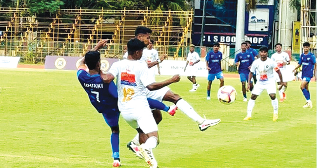 സീ​നി​യ​ര്‍ ഫു​ട്‌​ബോ​ള്‍ ഫൈ​ന​ൽ ഇ​ന്ന്