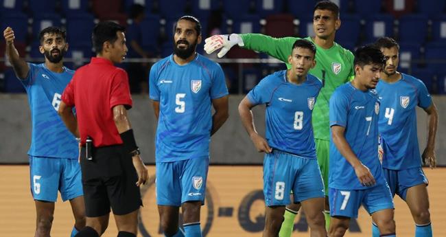 ഏ​ഷ്യ​ൻ ഗെ​യിം​സ്: ഫു​ട്ബോ​ളി​ൽ ഇ​ന്ത്യ​യ്ക്ക് ദ​യ​നീ​യ തോ​ൽ​വി