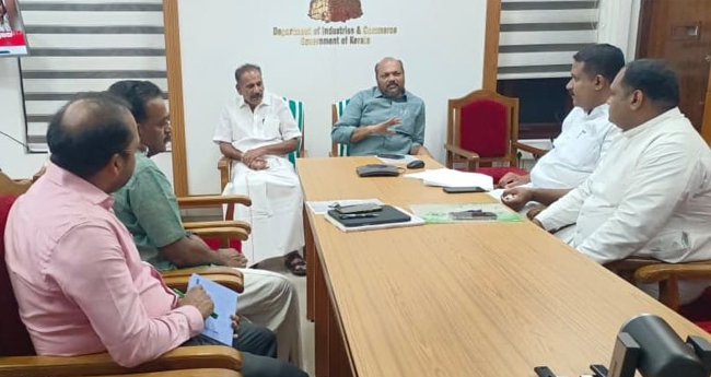 മാ​​ർ പു​​​​​​​​​ന്ന​​​​​​​​​ക്കോ​​​​​​​​​ട്ടി​​​​​​​​​ലി​​​​​​​​​നെ​​​​​​​​​തി​​​​​​​​​രേ​​​​​​​​​യു​​​​​​​​​ള്ള  കേ​​​​​​​​​സ് പി​​​​​​​​​ൻ​​​​​​​​​വ​​​​​​​​​ലി​​​​​​​​​ക്കാൻ തീരുമാനം