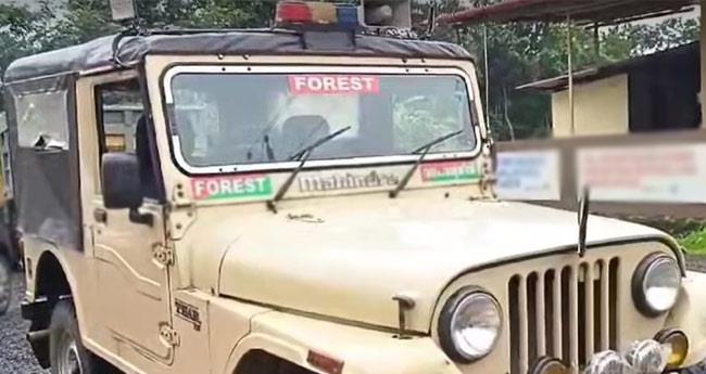 മ്ലാ​വി​നെ വേ​ട്ട​യാ​ടി​യ കേ​സ്: ര​ണ്ടു​പേ​ര്‍ അ​റ​സ്റ്റി​ല്‍, തോ​ക്കും ജീ​പ്പും പി​ടി​ച്ചെ​ടു​ത്തു