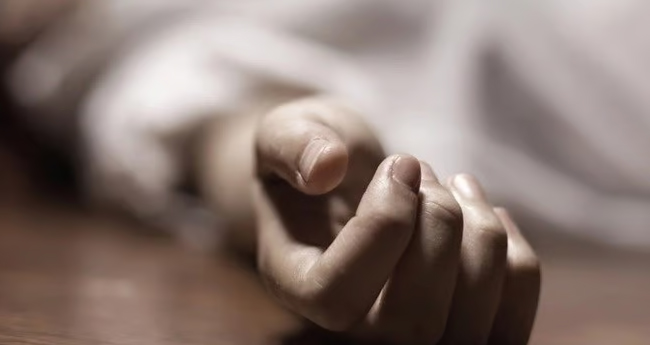 പ്ര​ണ​യ​വി​വാ​ഹ​ത്തെ​ച്ചൊ​ല്ലി സംഘർഷം; നവവരനടക്കം  മൂന്നു പേർ കൊല്ലപ്പെട്ടു