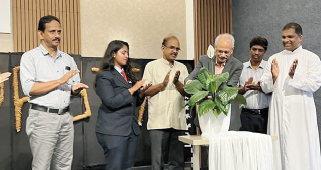 സുസ്ഥിരവികസന പ്രവർത്തനങ്ങളിൽ  സാമൂഹ്യ പ്രവർത്തക വിദ്യാർഥികളുടെ പങ്ക് വലുത്: എം.വി. ഗണേഷ്