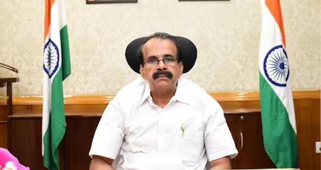മു​ന​മ്പ​ത്ത് ജ​ന​ങ്ങ​ൾ​ക്ക് ഭ​ര​ണ​ഘ​ട​ന അ​വ​കാ​ശ​മു​ണ്ട്; അ​താ​ണ് ത​ന്‍റെ​യും പാ​ർ​ട്ടി​യു​ടെ​യും അ​ഭി​പ്രാ​യം: ജോ​ർ​ജ് കു​ര്യ​ൻ