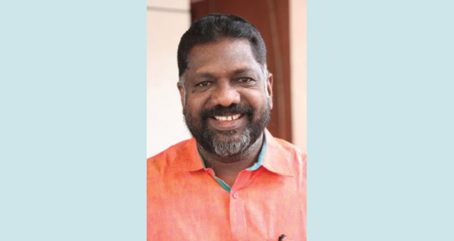 ചി​റ്റ​യം ഗോ​പ​കു​മാ​ർ സി​പി​ഐ   പ​ത്ത​നം​തി​ട്ട ജി​ല്ലാ സെ​ക്ര​ട്ട​റി