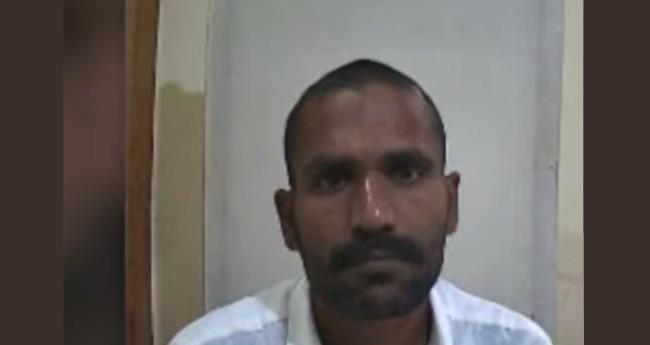ഗോ​വി​ന്ദ​ച്ചാ​മി​ക്കൊ​പ്പം മ​റ്റൊ​രു പ്ര​തി​യും സെ​ല്ലി​ല്‍; ഒ​ന്നും അ​റി​ഞ്ഞി​ല്ലെ​ന്ന് മൊ​ഴി