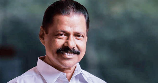 സു​ധാ​ക​ര​ൻ മാ​റി​യാ​ലും  ഇ​ല്ലെ​ങ്കി​ലും കോ​ണ്‍​ഗ്ര​സി​ൽ അ​ടി തു​ട​രും:  എം.​വി.​ ഗോ​വി​ന്ദ​ൻ