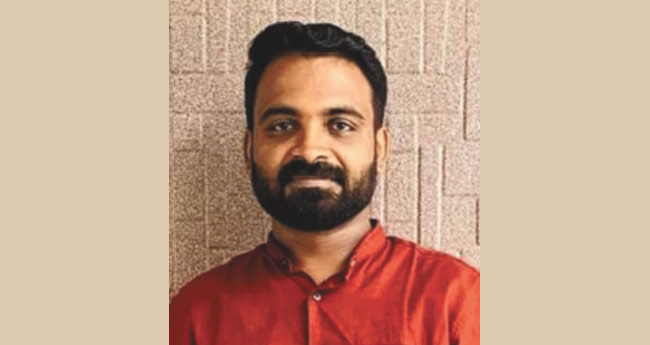 പോ​ക്സോ കേ​സി​ൽ സി​പി​എം നേ​താ​വ്  അ​റ​സ്റ്റി​ൽ; പു​റ​ത്താ​ക്കി​യെ​ന്നു സി​പി​എം