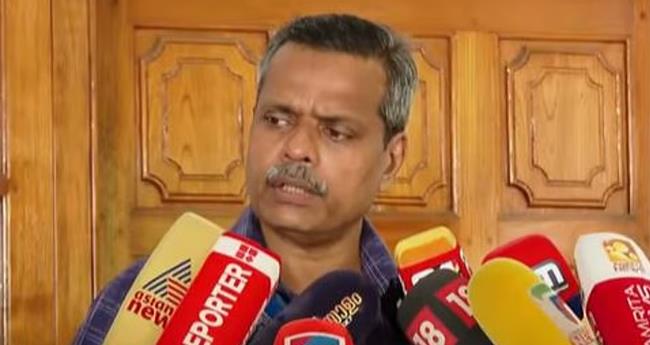 ശ​സ്ത്ര​ക്രി​യ ഉ​പ​ക​ര​ണ​ങ്ങ​ൾ വാ​ങ്ങി ന​ൽ​കു​ന്ന​ത് രോ​ഗി​ക​ൾ; തു​റ​ന്നു​പ​റ​യു​ന്ന​തി​ൽ ഭ​യ​മി​ല്ല: ഡോ. ​ഹാ​രി​സ്